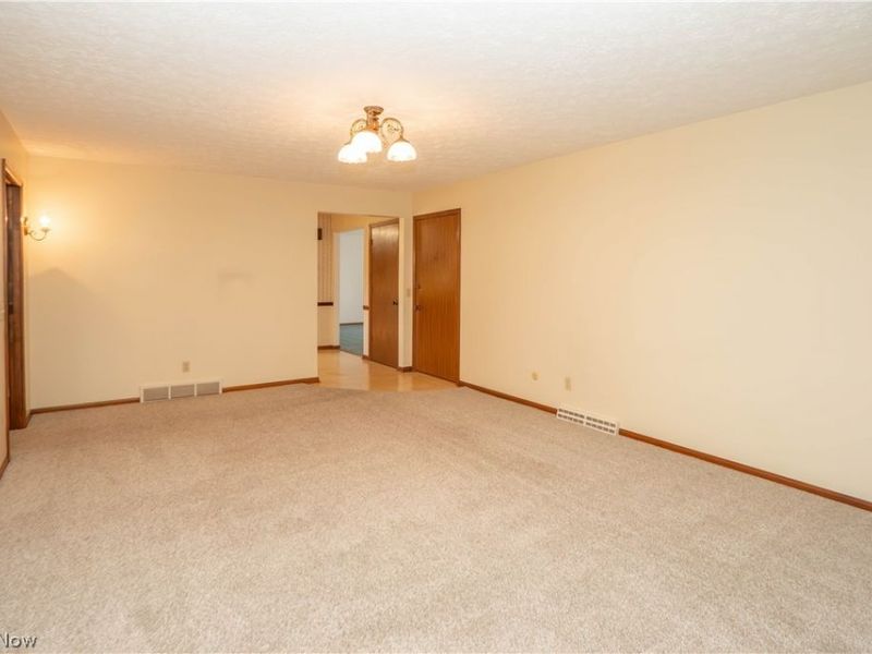 1211 Nancy Anna Avenue NW, Massillon, OH 44646 Photo 32