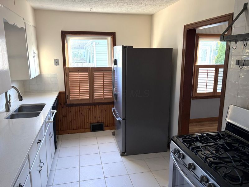 308 Letchworth Avenue , Columbus, OH 43204 Photo 6