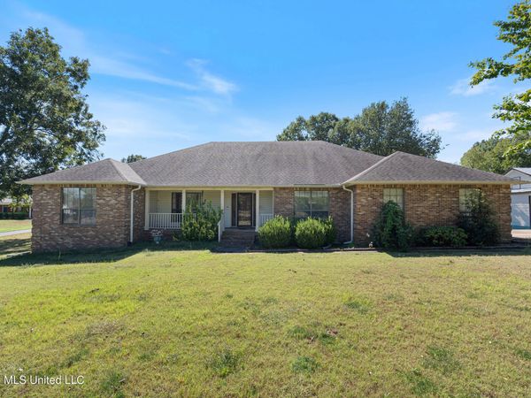 4075 Davall Drive, Olive Branch, MS 38654