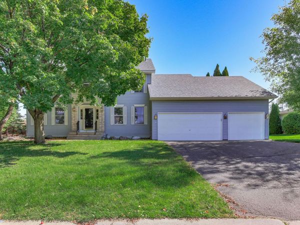 5570 Wood Duck Court, Shoreview, MN 55126