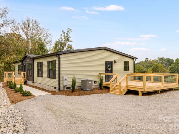 823 Jupiter Road , Weaverville, NC 28787