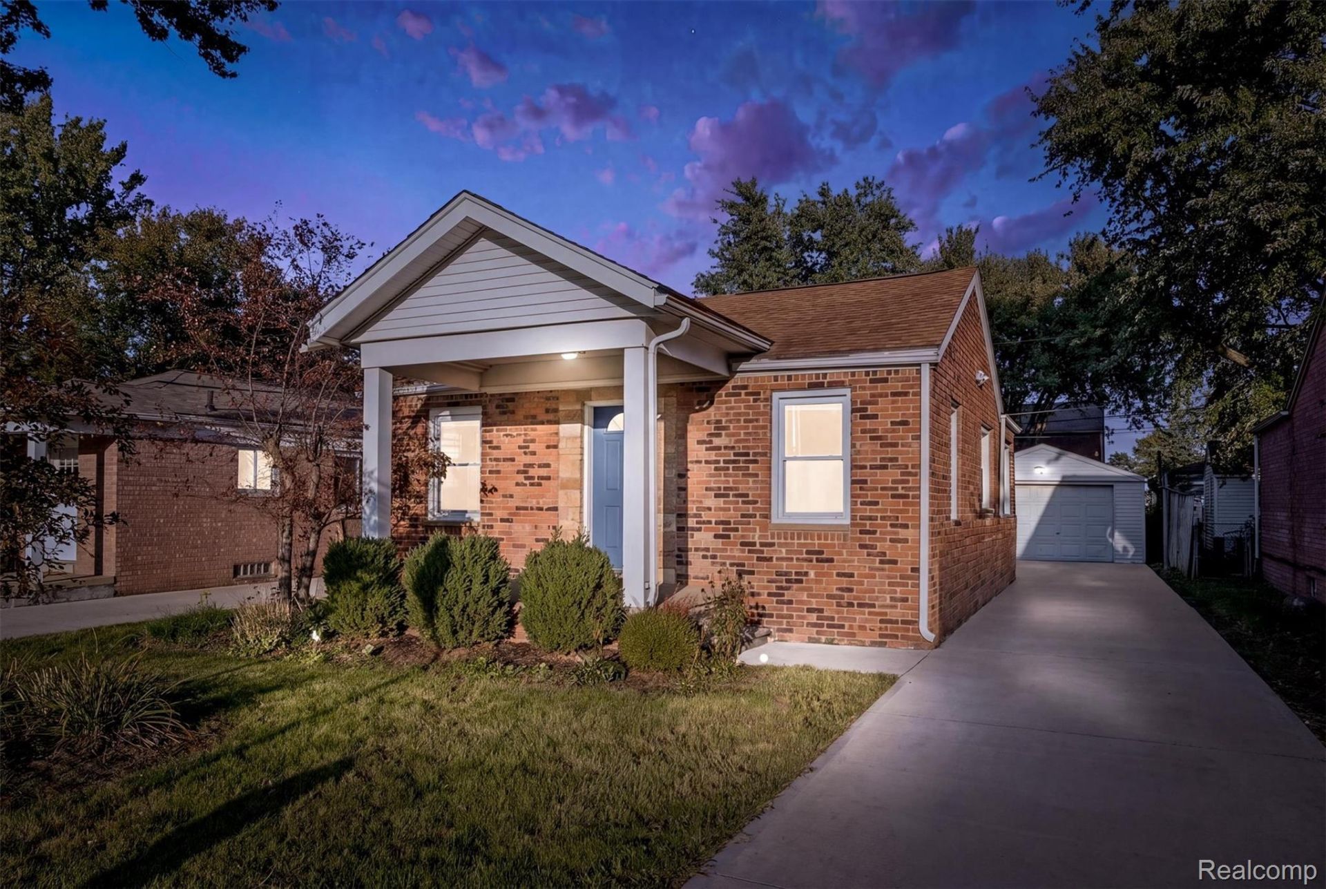 23020 Albion Avenue, Farmington Hills, Mi 48336 Main Photo