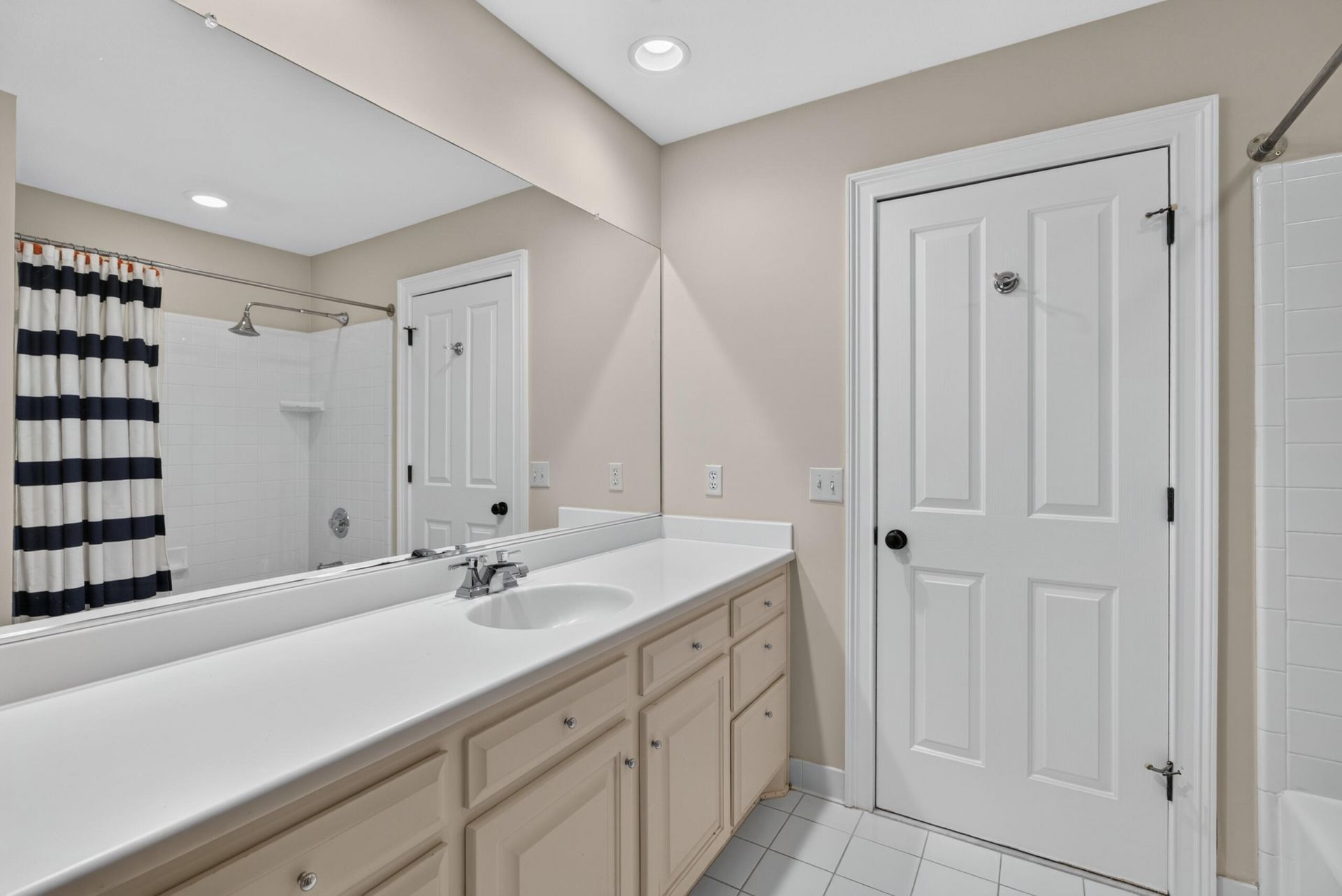 1567 Spinnaker Lane Photo 44