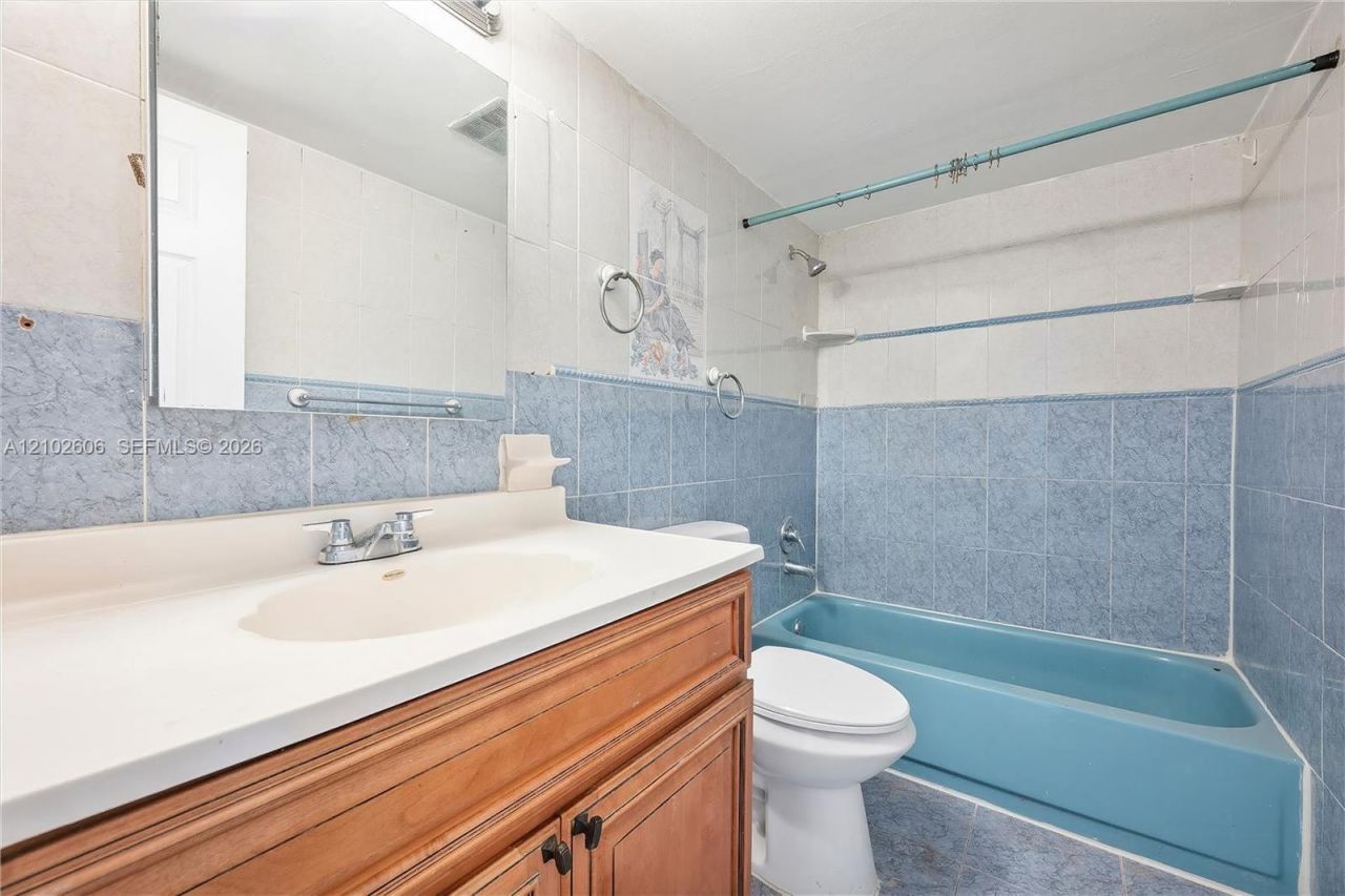 65 NE 202nd Ter, Unit Q27, Miami Gardens, FL 33179 Photo