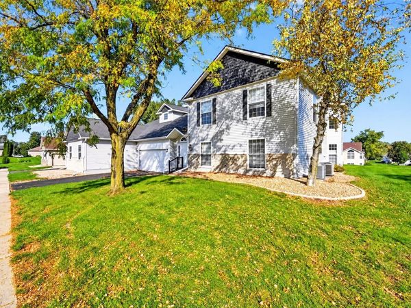 4645 Westchester Drive NE, Unit c, Cedar Rapids, IA 52402