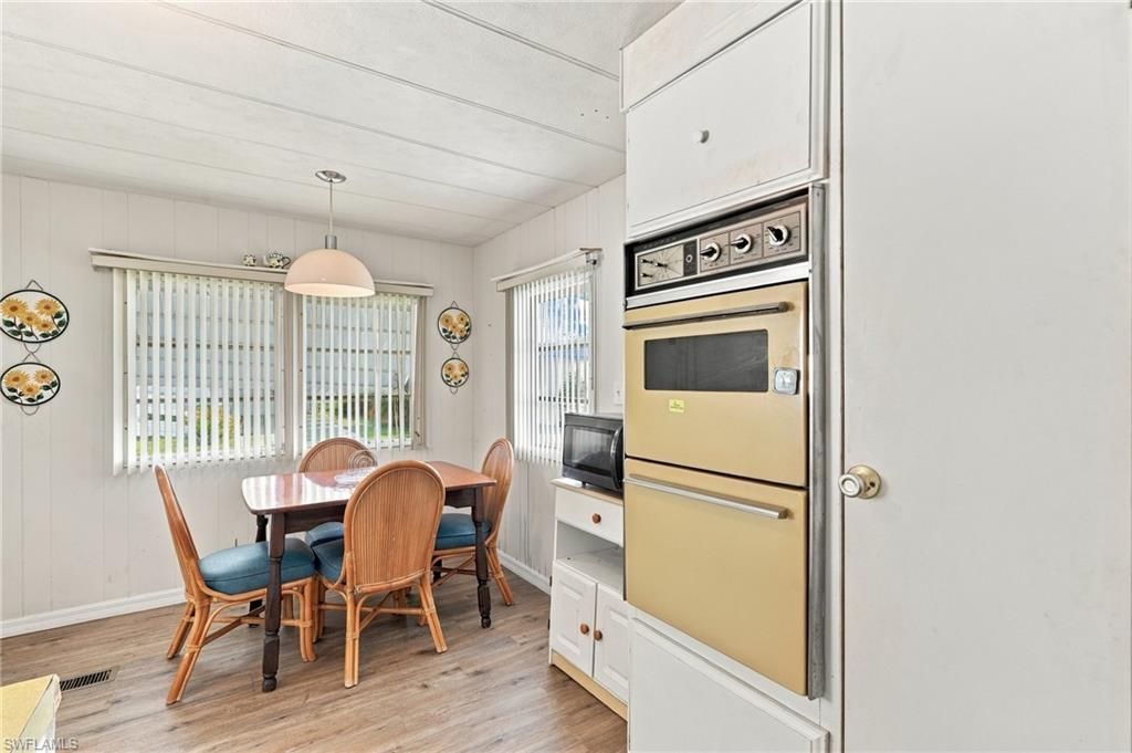 153 Primrose Ln , Unit 65, Naples, FL 34114 Photo