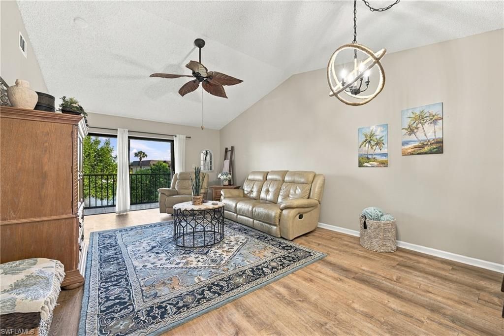 9290 Lake Park Dr , Unit 201, Fort Myers, FL 33919 Photo