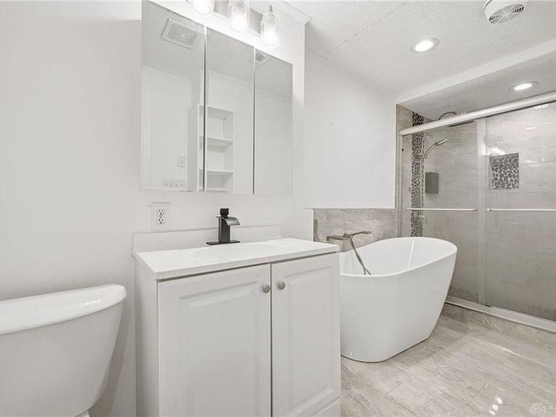 8914 Cherry Street, Blue Ash, OH 45242 Photo 23