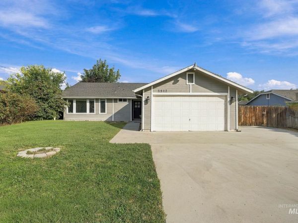 2512 W Flamingo Ave, Nampa, ID 83651