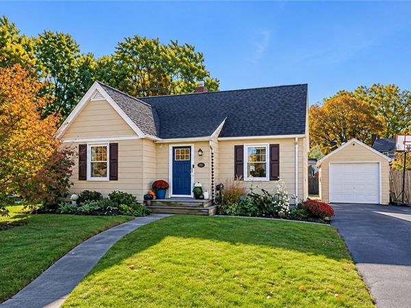 57 Sandymount Drive, Rochester, NY 14617