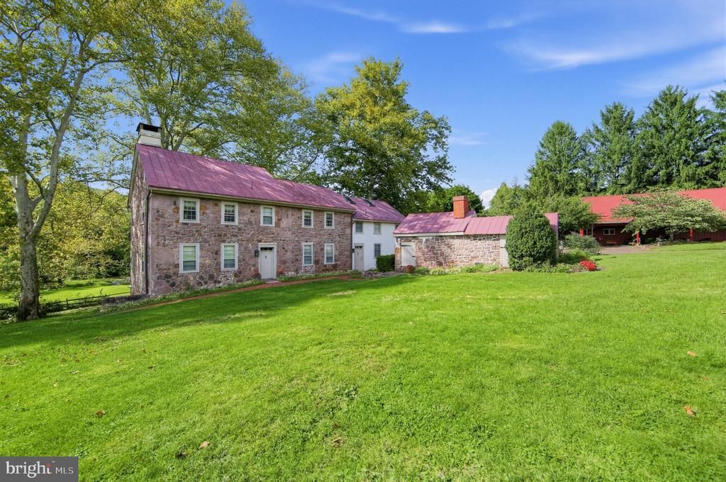 827 COBB HILL LANE , POTTSTOWN, PA 19465