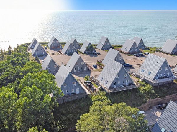 5340 Notre Dame Avenue, Unit 31, Stevensville, MI 49127