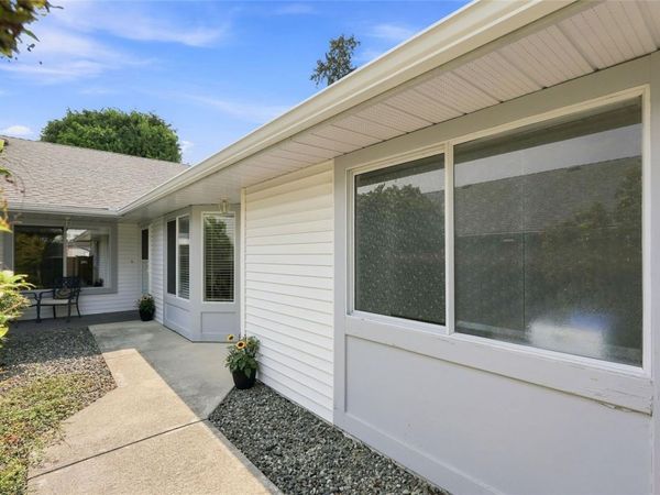 144 Fourth Ave E, Unit #7, Qualicum Beach, BC V9K 1N6