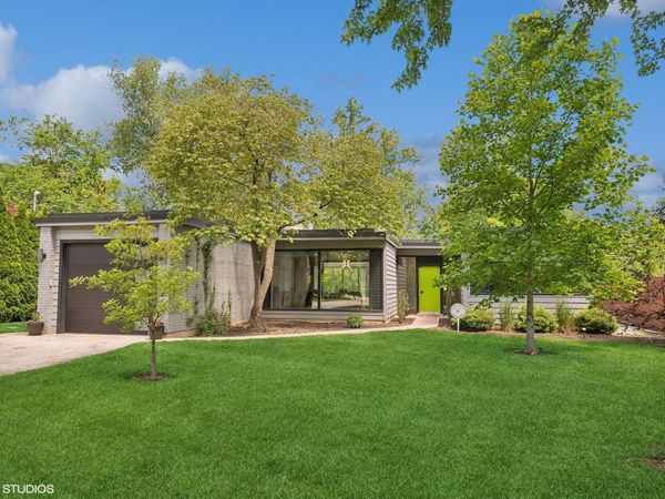 1185 Terrace Court , Glencoe, IL 60022