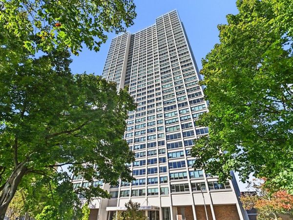 1700 E 56th Street , Unit 606, Chicago, IL 60637