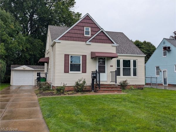 1722 Temple Avenue , Mayfield Heights, OH 44124