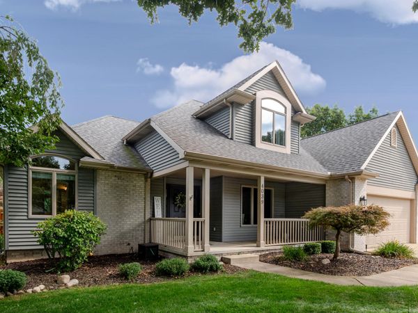 4039 Tudor Drive, St. Joseph, MI 49085