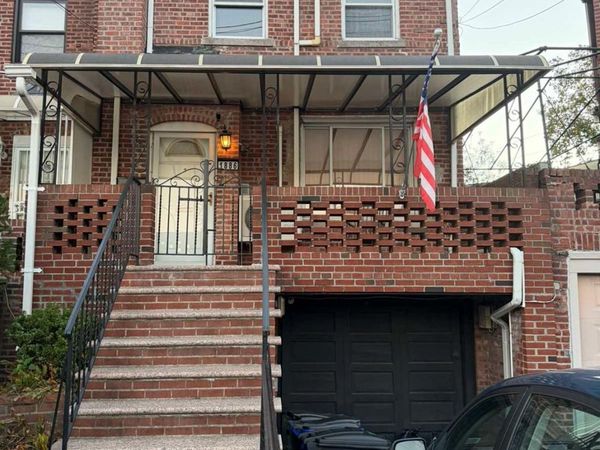1886 Gerritsen Avenue, Brooklyn, NY 11229