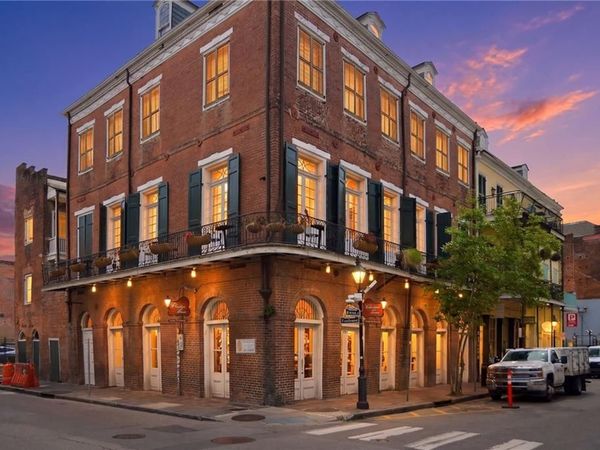 540 CHARTRES Street, New Orleans, LA 70130