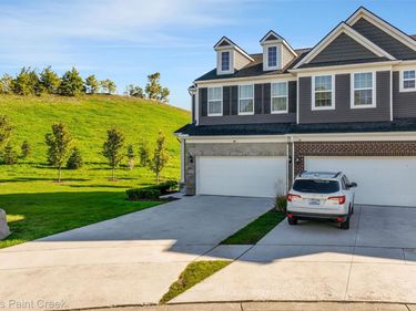 4727 Broomfield Way, Orion Township, Mi 48359