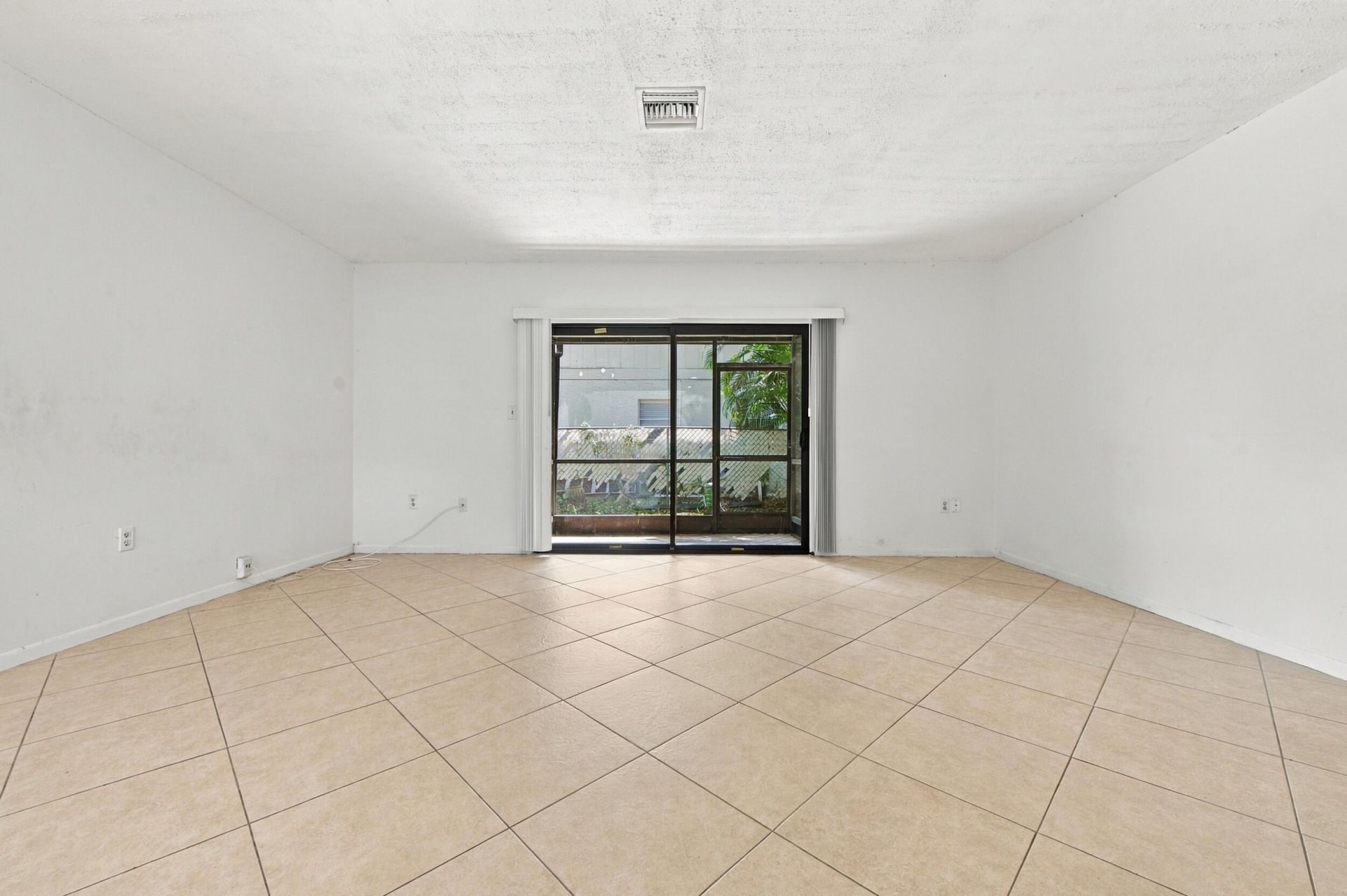 4153 Coral Springs Drive, Coral Springs, FL 33065 Photo