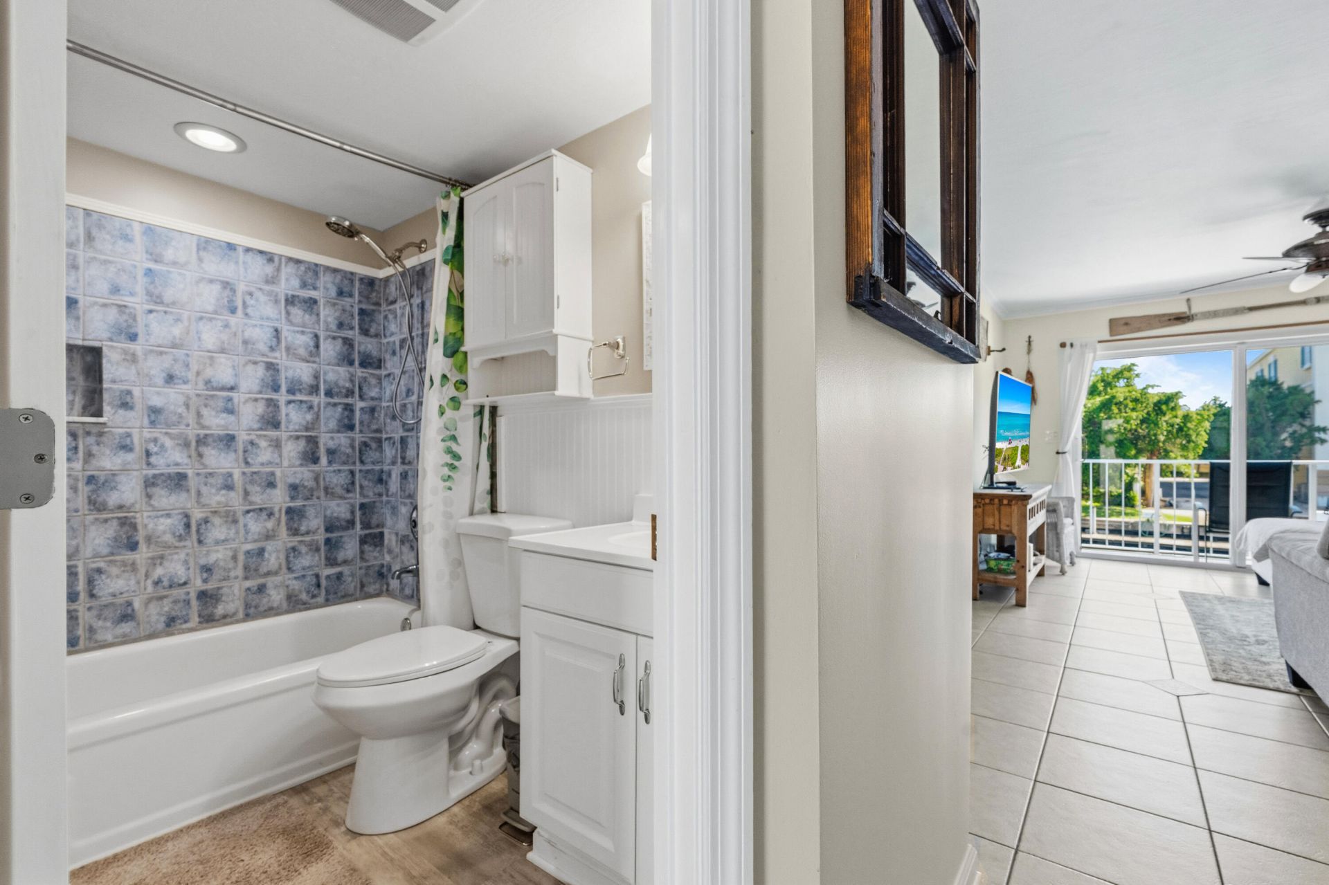 2400 NE 16th Street, Unit 212, Pompano Beach, FL 33062 Photo