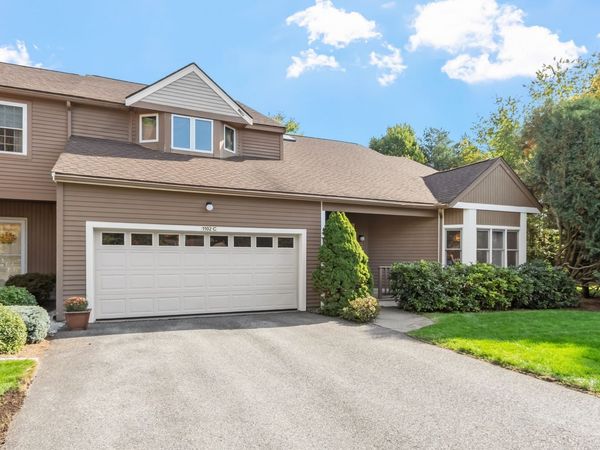 1102C Ridgefield Cir, Unit 1102C, Clinton, MA 01510