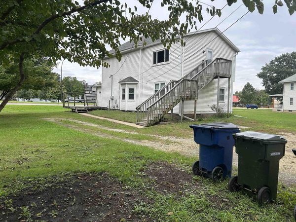 41 John Street, Waterloo, IA 50703