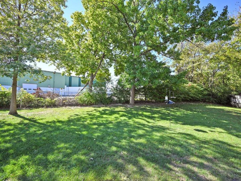11481 Whallon Court, Springdale, OH 45246 Photo 35
