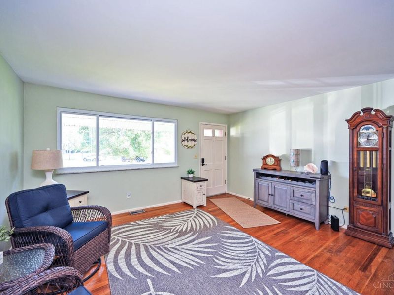 11481 Whallon Court, Springdale, OH 45246 Photo 7