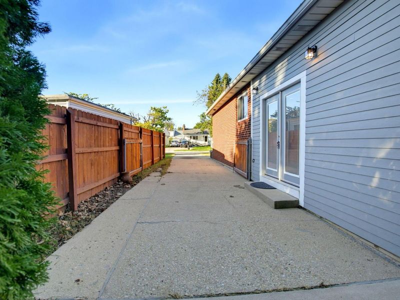 2815 Brookpark Circle E, Grove City, OH 43123 Photo 43