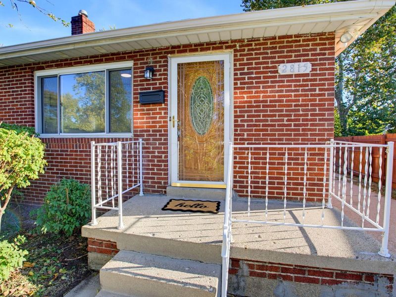 2815 Brookpark Circle E, Grove City, OH 43123 Photo 6