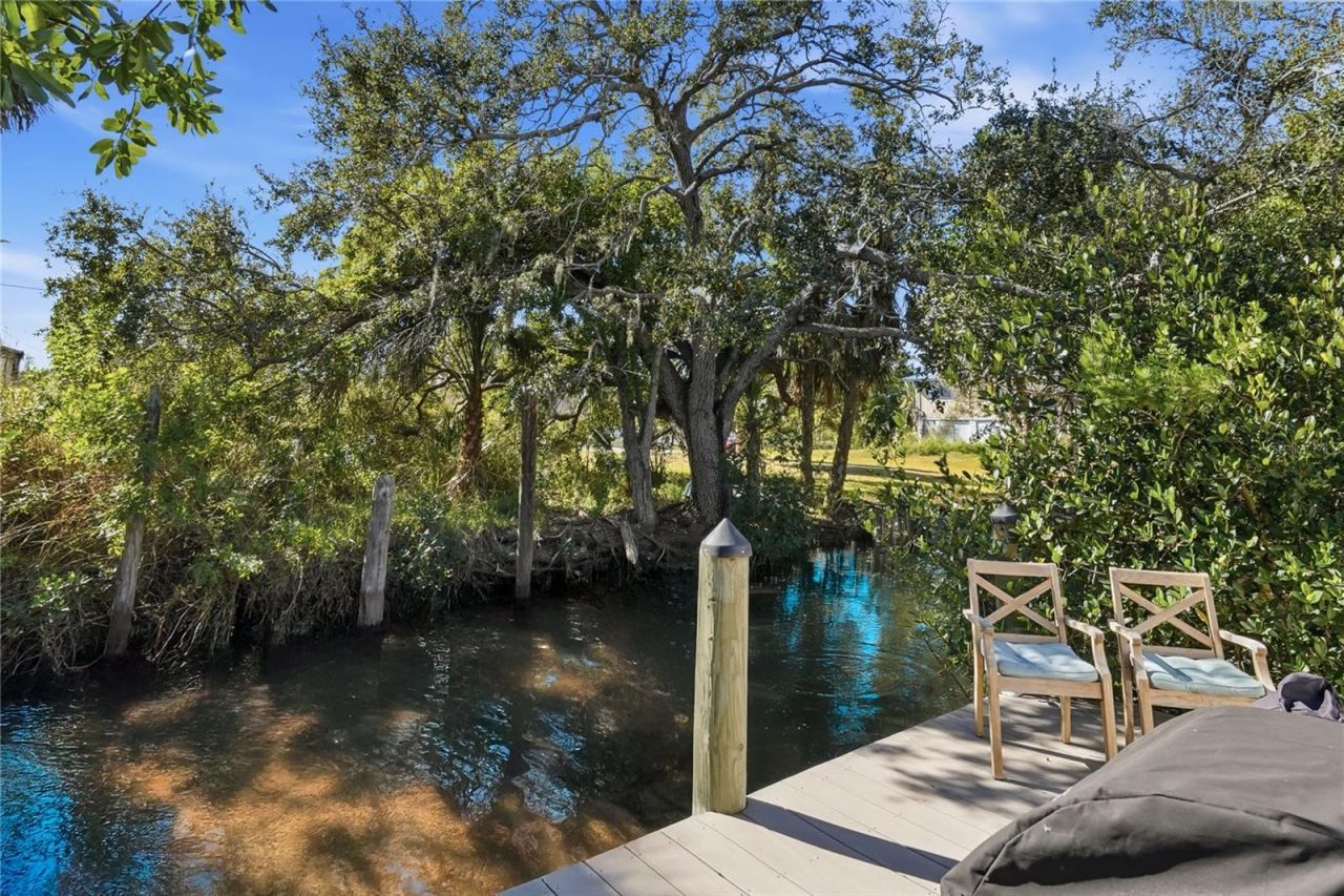 27 Michiana Drive , Terra Ceia, FL 34250 Photo