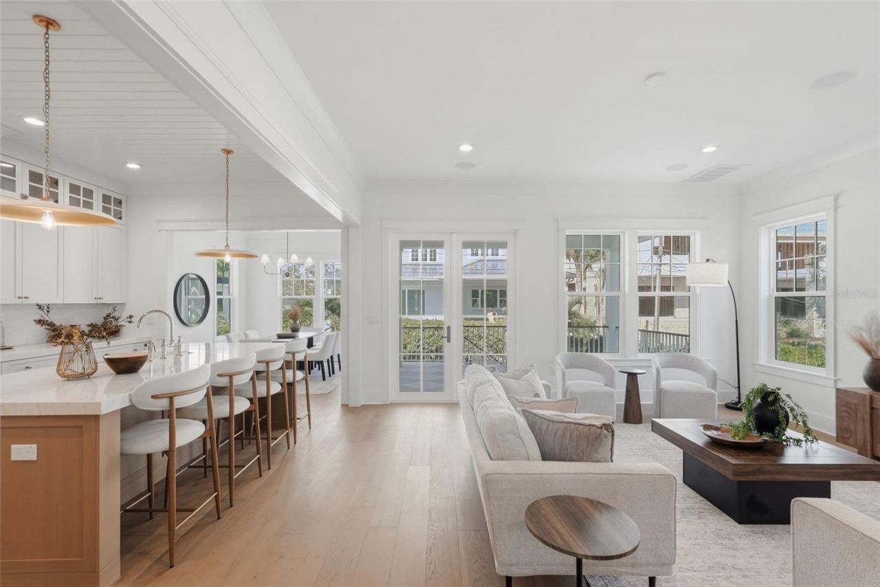 822 Snell Isle Boulevard Ne, Saint Petersburg, FL 33704 Photo
