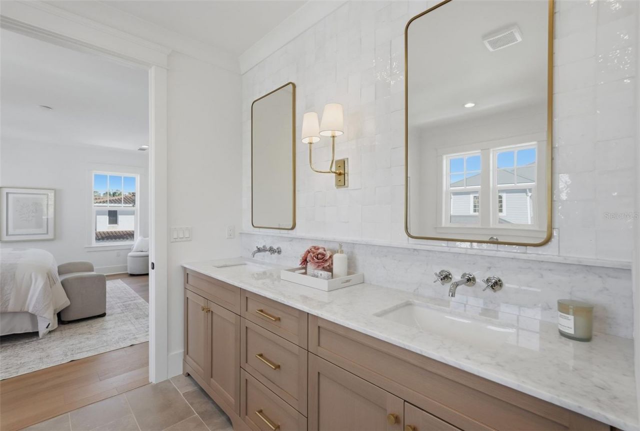 822 Snell Isle Boulevard Ne, Saint Petersburg, FL 33704 Photo