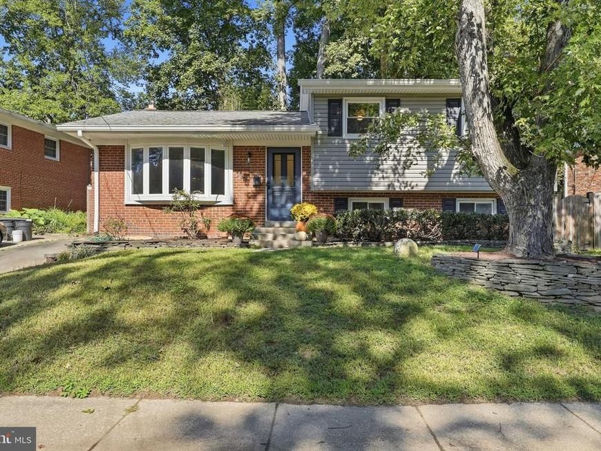 838 Loxford Terrace, Silver Spring, MD 20901 Main Photo
