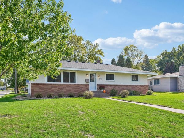 585 9th Street N, Bayport, MN 55003