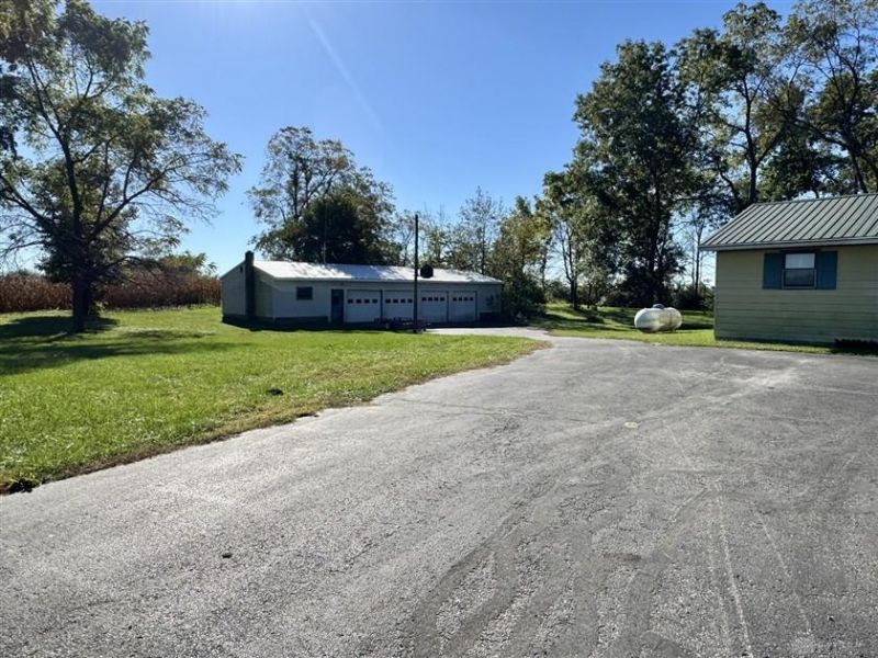 387 Moore Road, Hollansburg, OH 45332 Photo 2