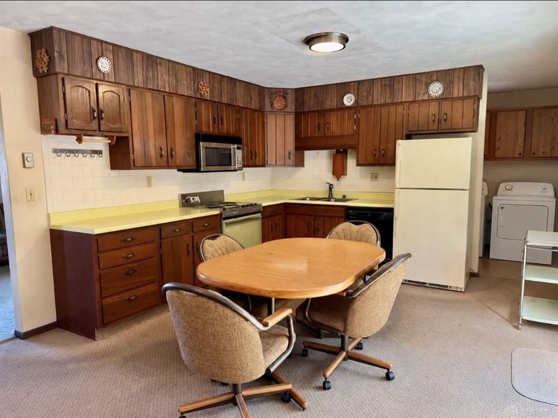 387 Moore Road, Hollansburg, OH 45332 Photo 37