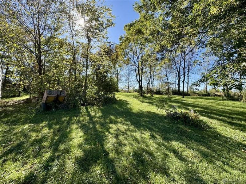 387 Moore Road, Hollansburg, OH 45332 Photo 5