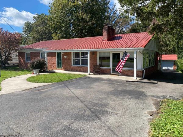 105 Wilton Avenue, Elkins, WV 26241