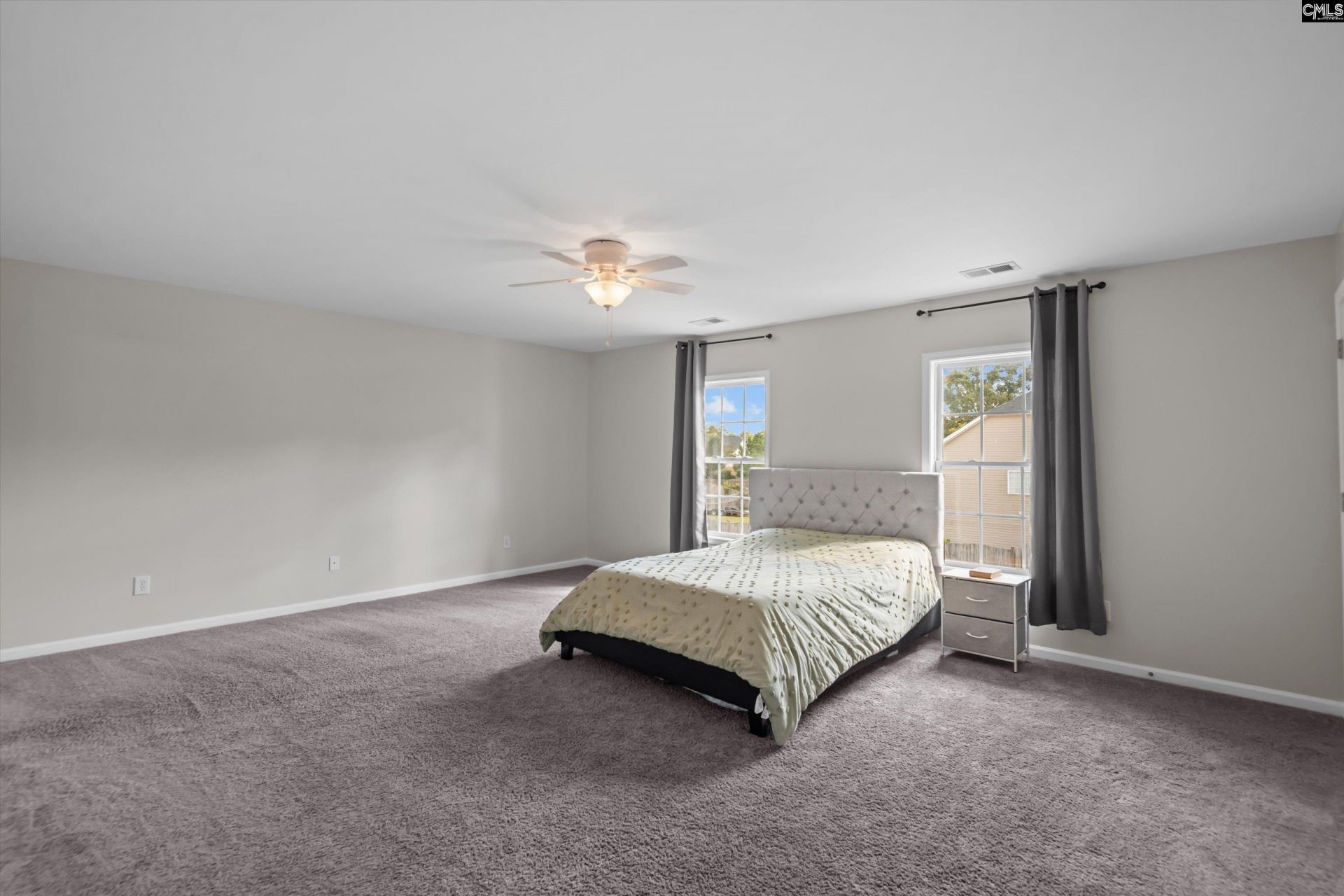 740 Applegate Lane  Photo 16