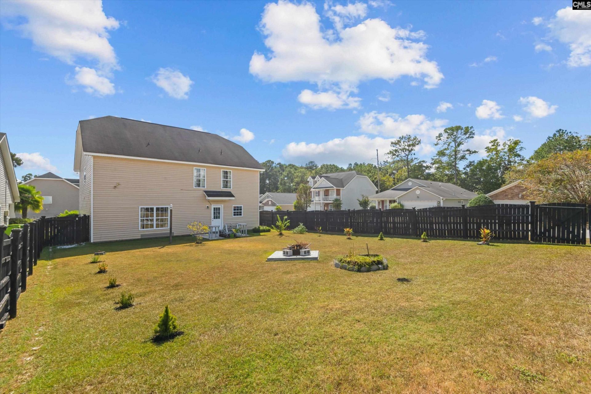 740 Applegate Lane  Photo 32