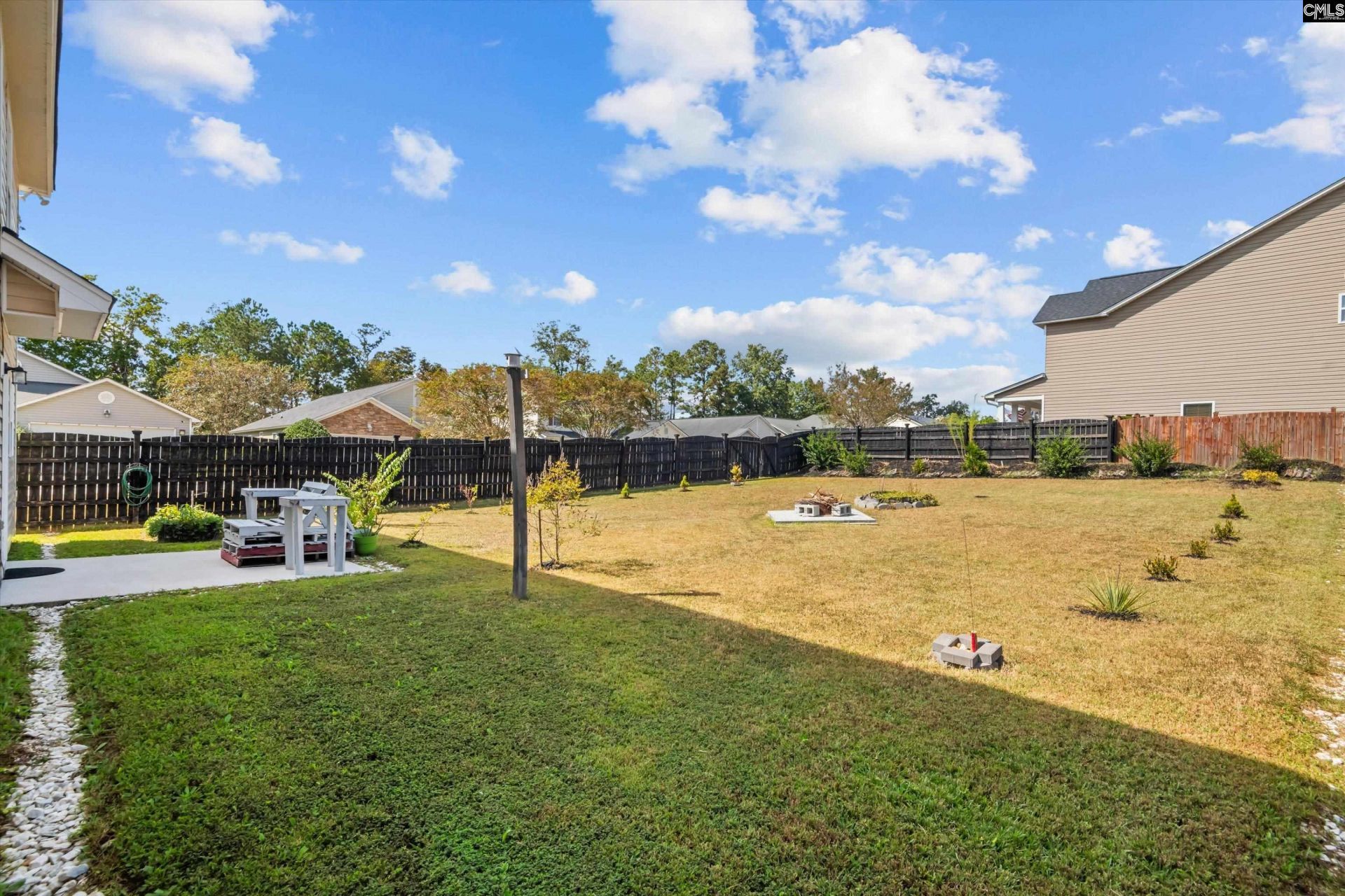 740 Applegate Lane  Photo 33