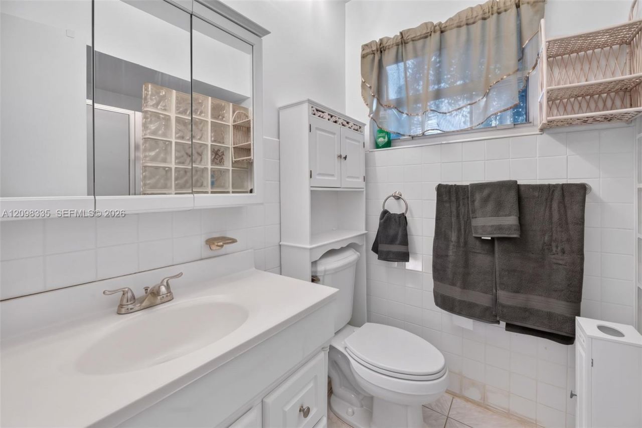 6571 SW 7th Ct , North Lauderdale, FL 33068 Photo