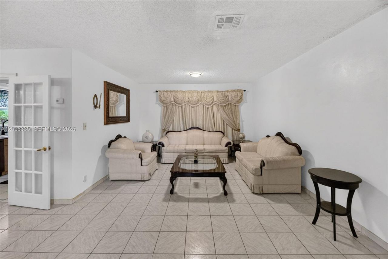 6571 SW 7th Ct , North Lauderdale, FL 33068 Photo