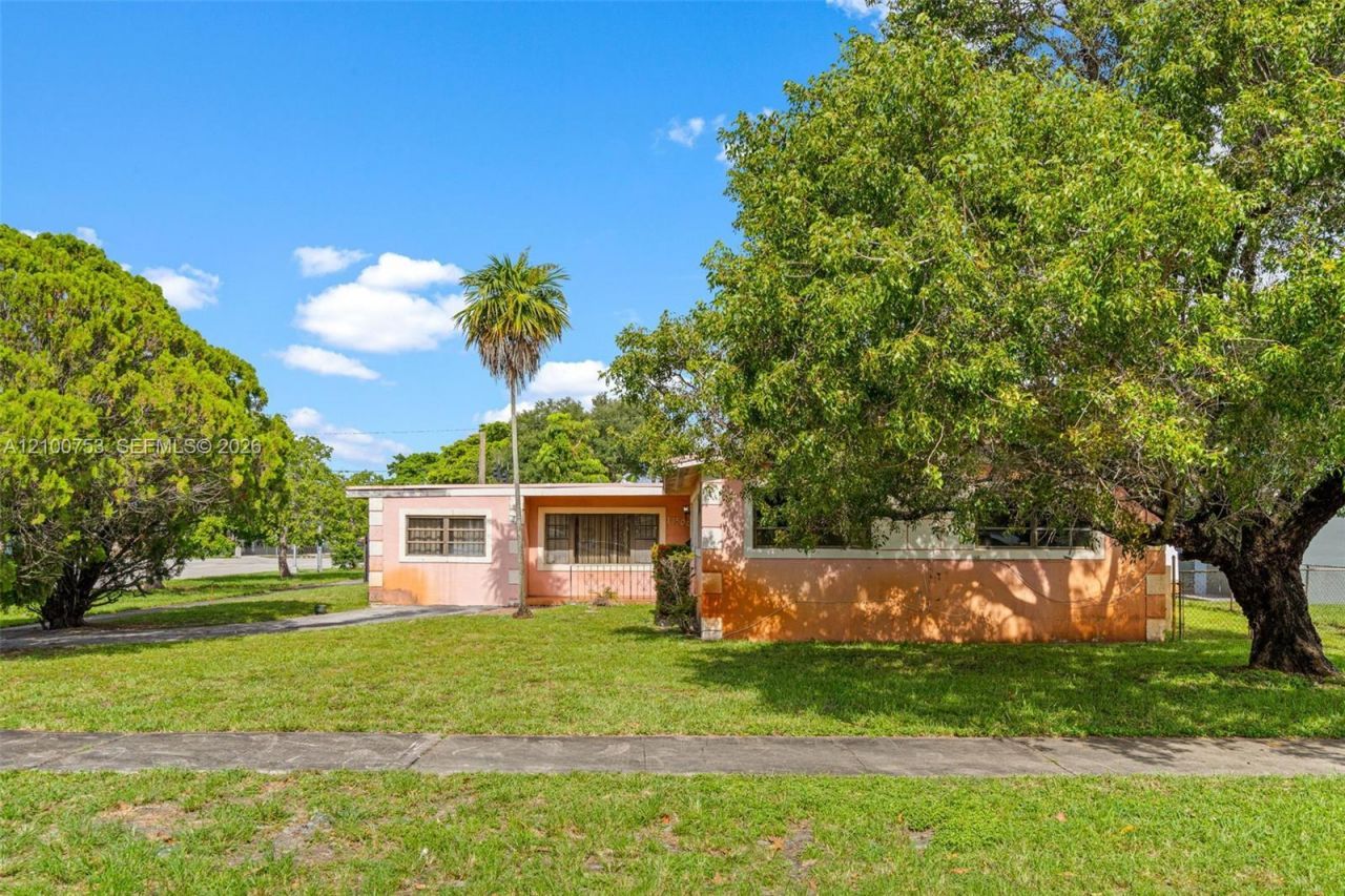 17500 NW 11 Ave, Miami Gardens, FL 33169 Photo