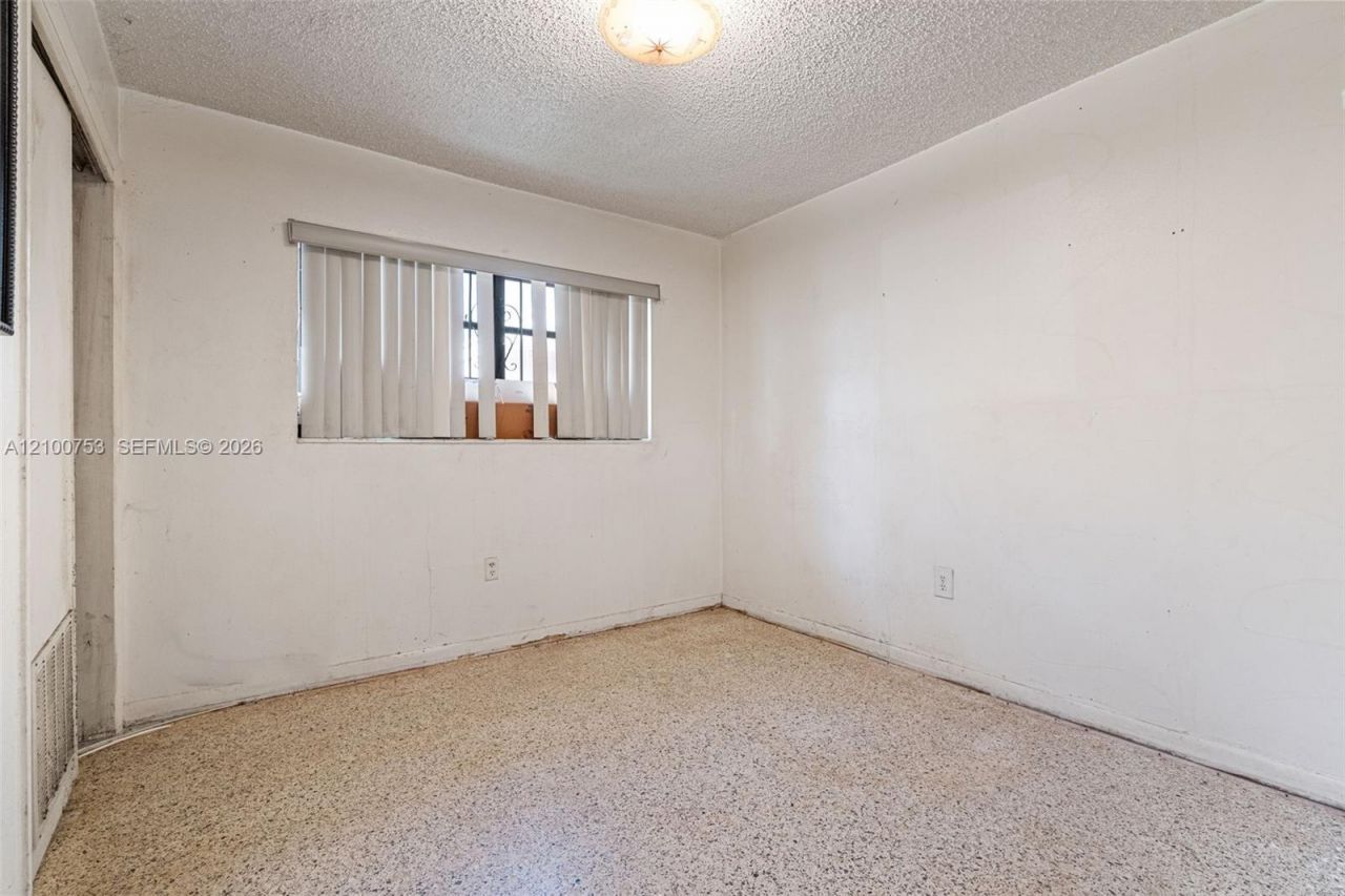 17500 NW 11 Ave, Miami Gardens, FL 33169 Photo