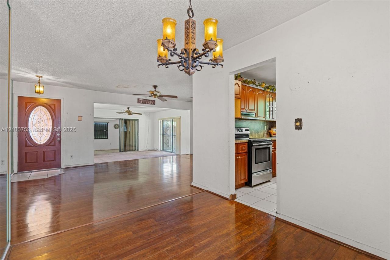 17500 NW 11 Ave, Miami Gardens, FL 33169 Photo