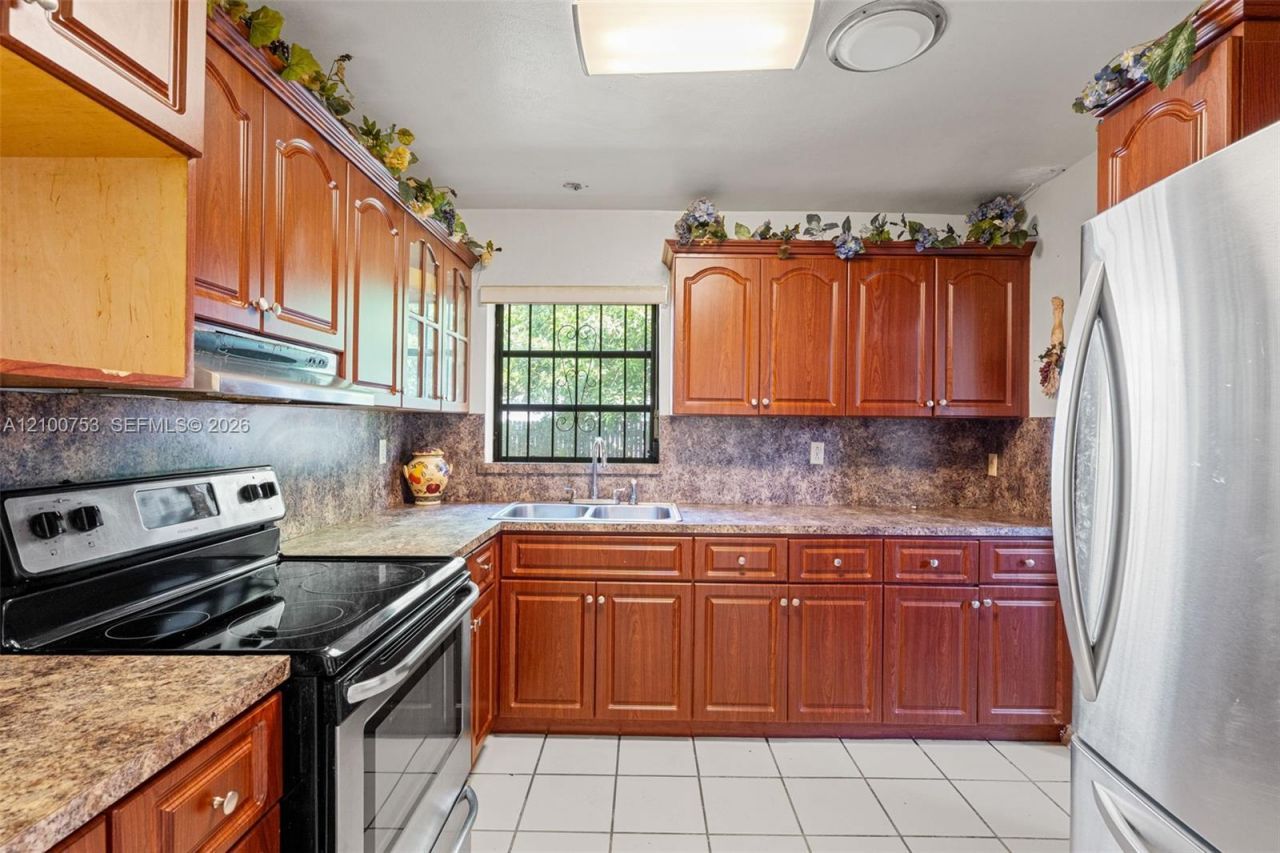 17500 NW 11 Ave, Miami Gardens, FL 33169 Photo